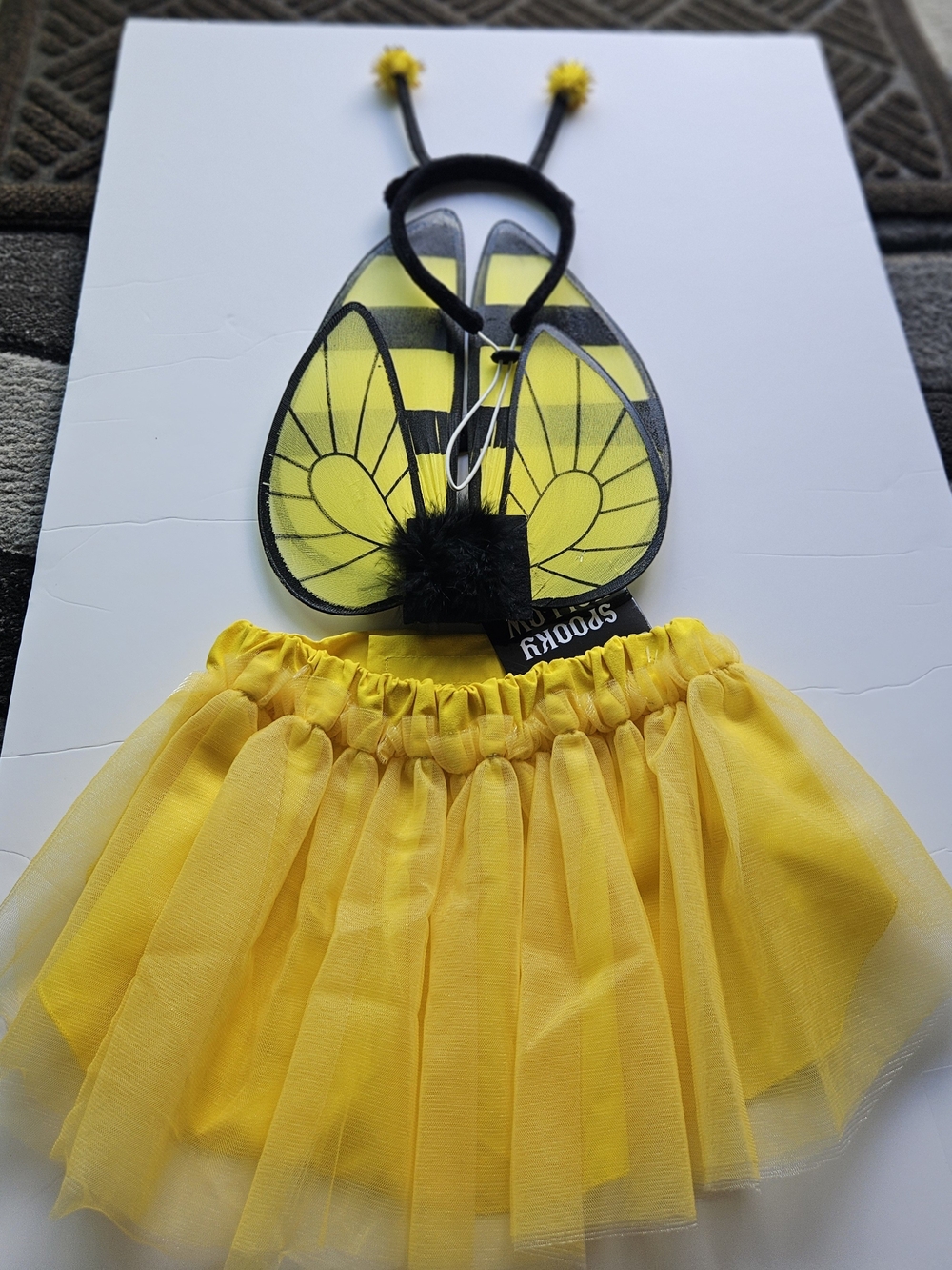 3-piece bumblebee pet costume